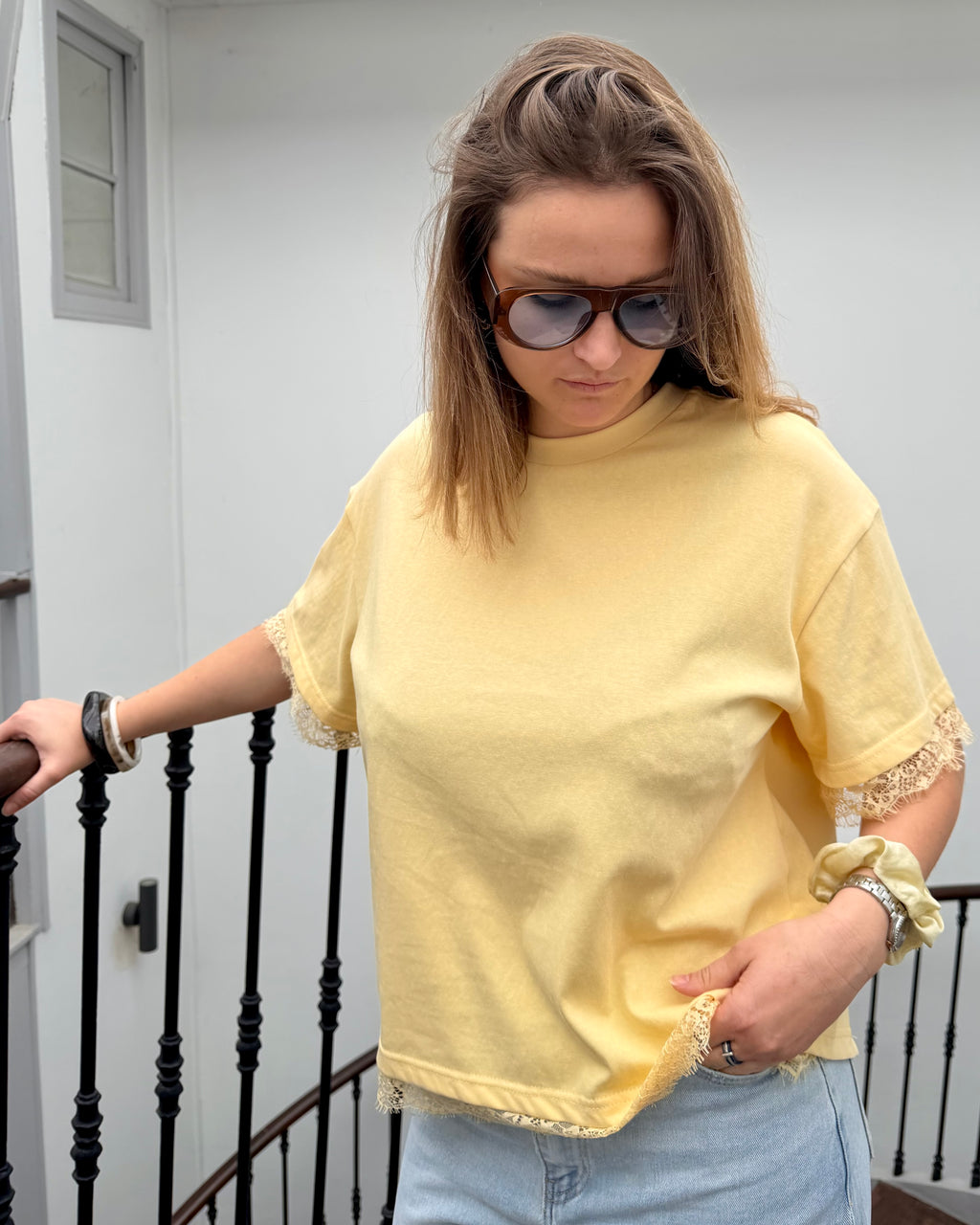 T-shirt dos nu à dentelle jaune