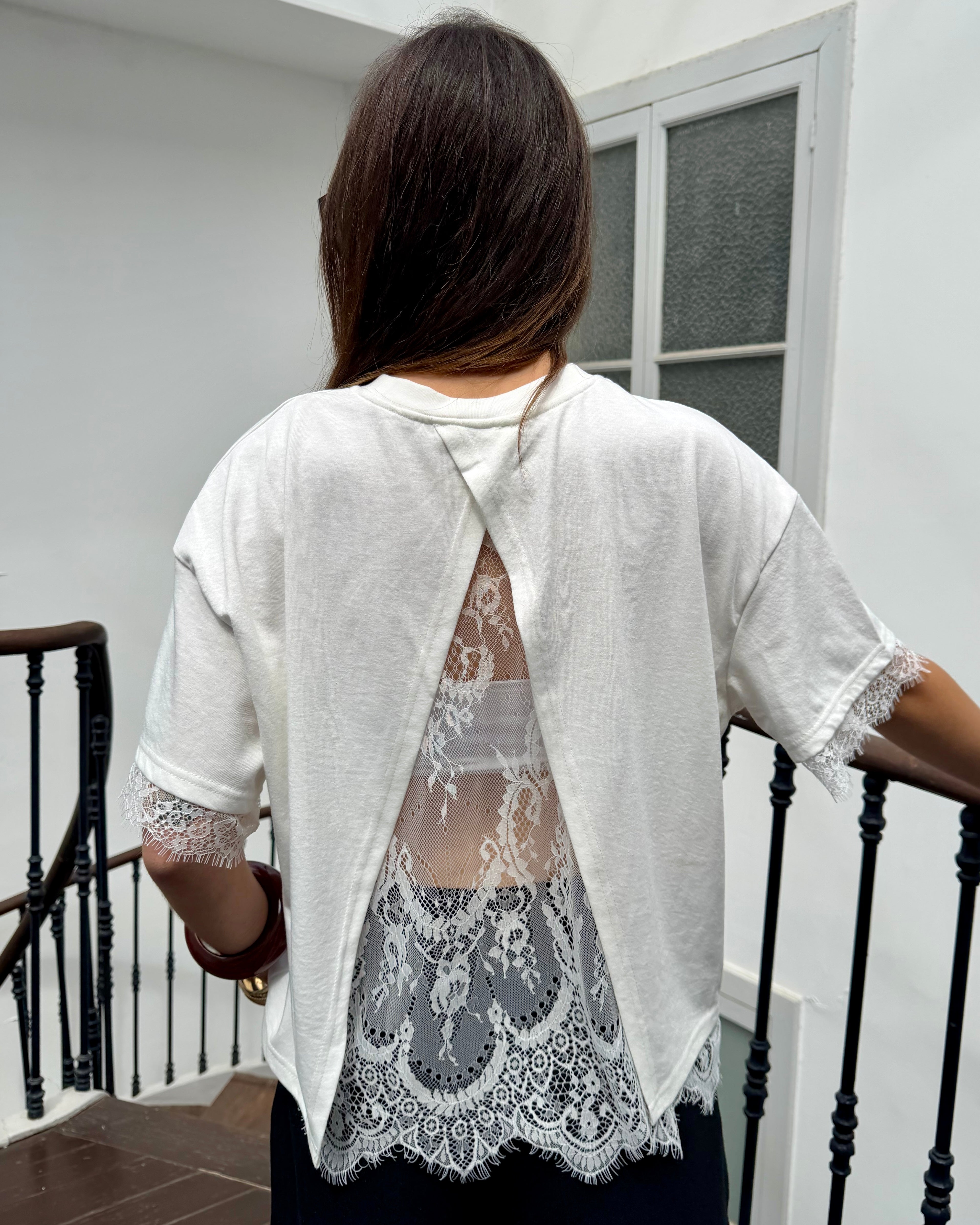 T-shirt dos nu à dentelle blanc