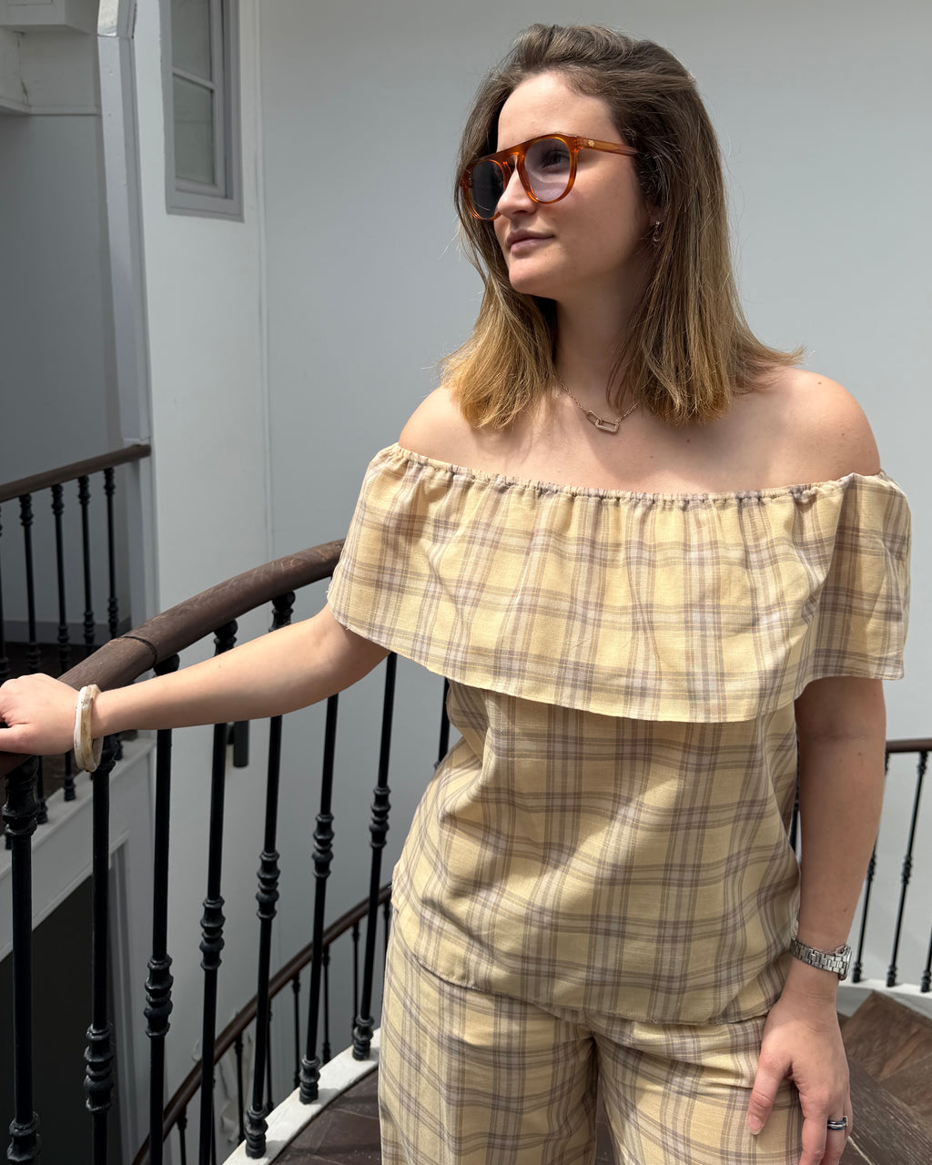 Ensemble à carreaux jaune
