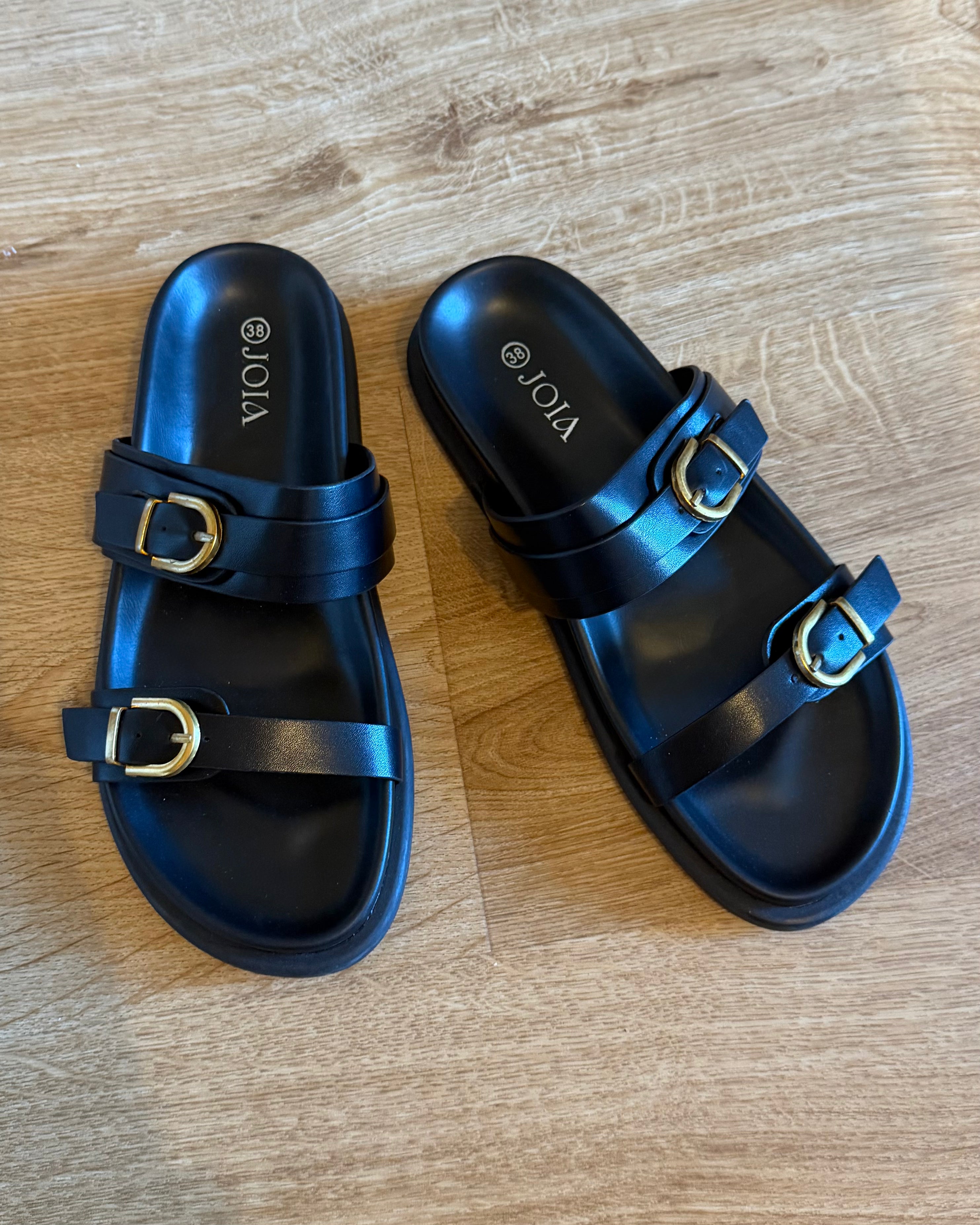 Sandales à brides noires