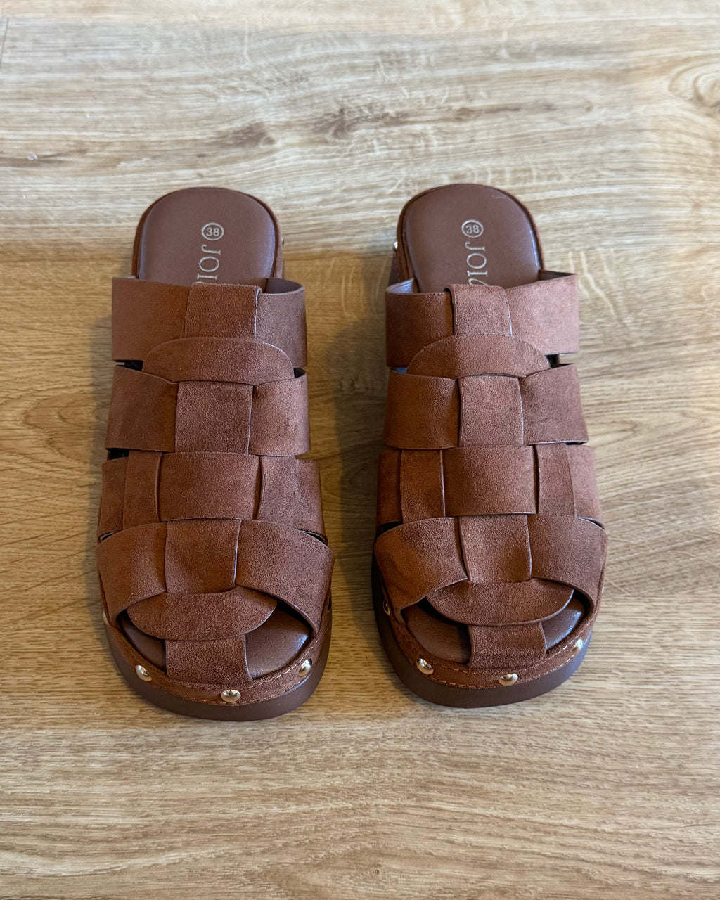 Sabots à talons camel