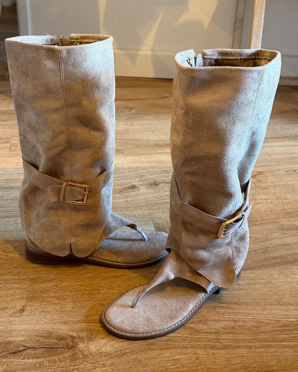 Claquettes montantes camel